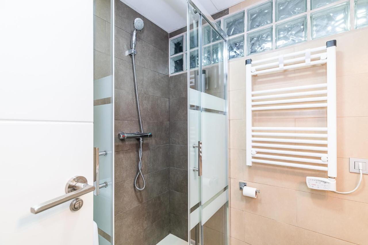 Moderno apartamento Centro Granada Bagian luar foto